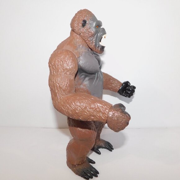 11" King Kong Toy Action Figure Skull Island 2020 Playmates Brown black ape - Picture 7 of 8
